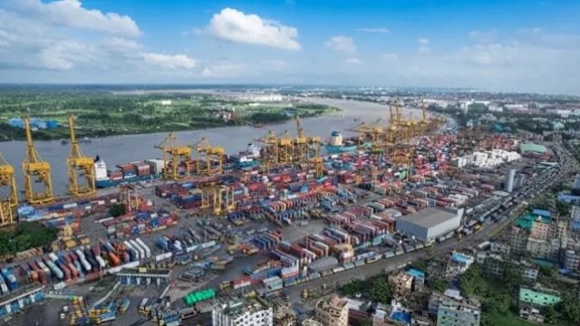 চট্টগ্রাম বন্দরের এনসিটি ১৫ বছরের জন্য পরিচালনা করবে ডিপি ওয়ার্ল্ড