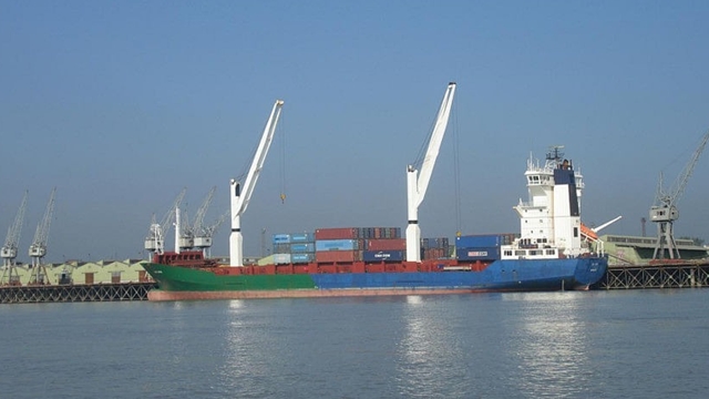 চট্টগ্রাম বন্দরের ট্যারিফ রাতারাতি ৪০% বৃদ্ধি