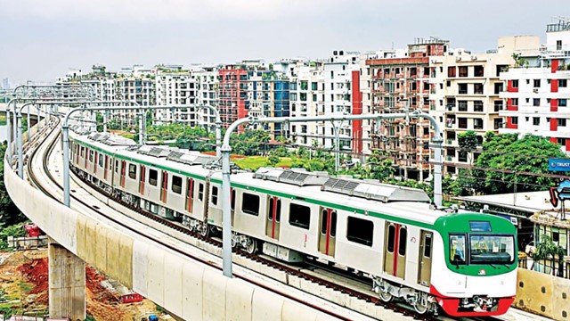 ঢাকায় মেট্রোরেল প্রকল্পের খরচ প্রায় দ্বিগুণ, জাইকার প্রস্তাব পর্যালোচনা করছে অন্তর্বর্তী সরকার