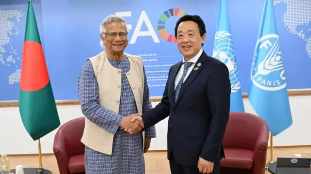 বাংলাদেশের গভীর সমুদ্র মৎস্য আহরণ খাতে সহায়তার প্রতিশ্রুতি দিলেন এফএও মহাপরিচালক