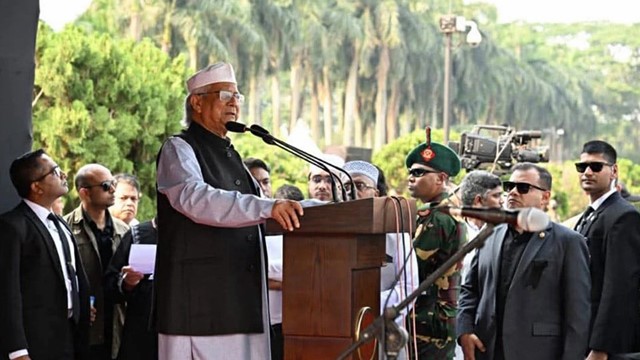 হাদি, তুমি আমাদের বুকের মধ্যে আছো : ড. মুহাম্মদ ইউনূস