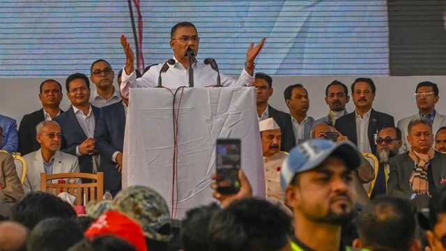 দীর্ঘ রাজনৈতিক সংগ্রামের পর শীর্ষে তারেক রাহমান : বিবিসির প্রতিবেদন