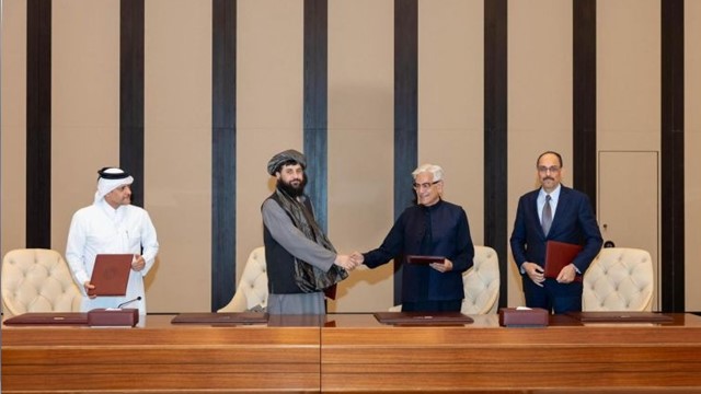 ইস্তাম্বুলে তৃতীয় দফা যুদ্ধবিরতি আলোচনায় বসেছে আফগানিস্তান ও পাকিস্তান