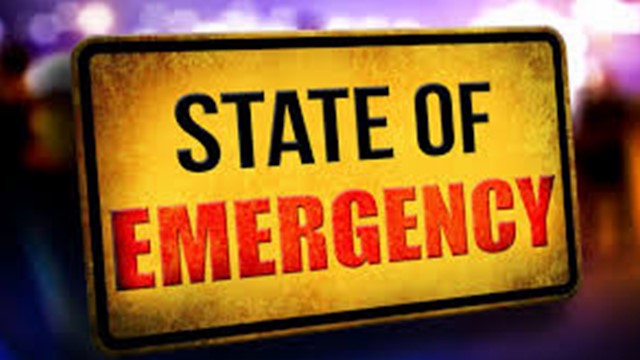 শ্রীলঙ্কায় ঘূর্ণিঝড়ে নিহতের সংখ্যা বেড়ে ১৩২, জরুরি অবস্থা জারি