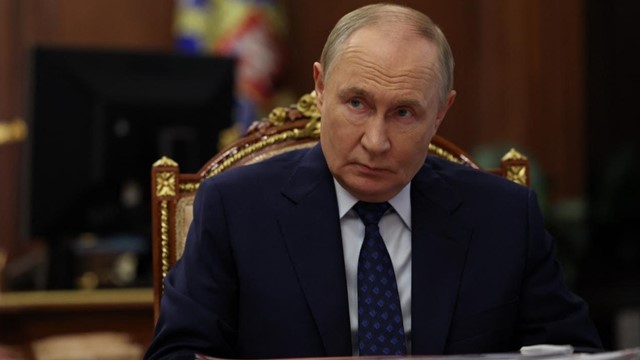 পর্তুগাল, ফ্রান্স এবং কানাডার সাথে সামরিক চুক্তি বাতিল করল রাশিয়া 