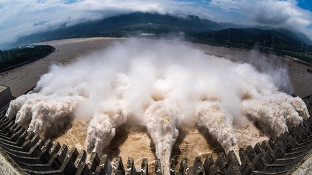 হিমালয়ে 'ওয়াটার বোমা' বাঁধ নির্মাণের প্রস্তাব চীনের 