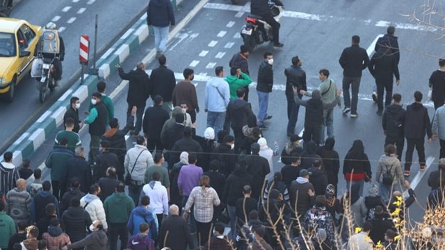 ইরানের লর্ডেগানে বিক্ষোভে নিহত ২