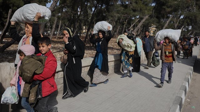 সিরিয়ার আলেপ্পোতে নতুন করে সংঘর্ষ; বাস্তুচ্যুত ১,৬০,০০০ এরও বেশি মানুষ 