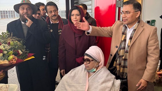 খালেদা জিয়া বাংলাদেশে ফিরছেন ৫ই মে