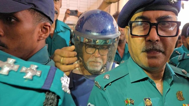 ২০১৮-র প্রহসনের নির্বাচনের দায় স্বীকার করলেন বাংলাদেশের সাবেক সিইসি