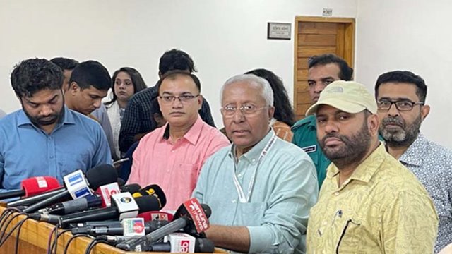 ১২ কোটি ৬১ লাখ ভোটারের খসড়া তালিকা প্রকাশ করল নির্বাচন কমিশন