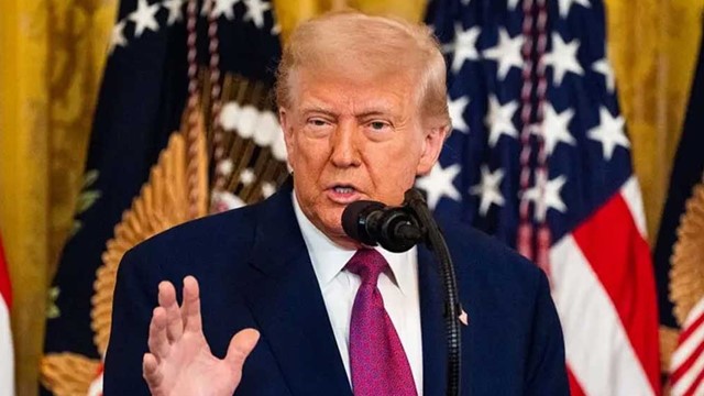 কংগ্রেসে রিপাবলিকান বিভাজন: ট্রাম্পকে এড়িয়ে নিজস্ব রাজনীতি সুরক্ষা করছেন আইনপ্রণেতারা