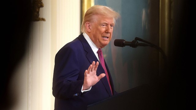 ইরান সরকার বিক্ষোভকারীদের হত্যা করলে &lsquo;উদ্ধারে&rsquo; এগিয়ে আসবে যুক্তরাষ্ট্র