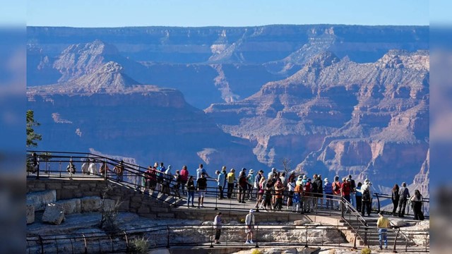 জাতীয় উদ্যানগুলোতে বিদেশী পর্যটকদের জন্য বাড়ছে প্রবেশমূল্য 