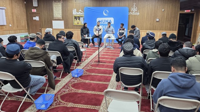 ছবি : ওয়ার্কশপে অংশগ্রহণকারীদের একাংশ