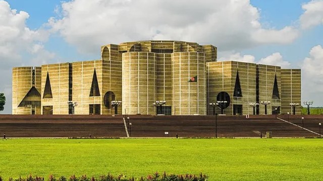 ত্রয়োদশ জাতীয় সংসদের বিজয়ী সদস্যদের শপথগ্রহণ অনুষ্ঠান মঙ্গলবার 