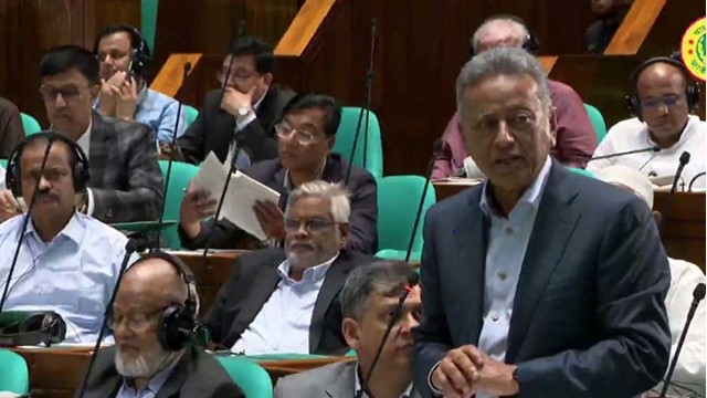 বাংলাদেশে খেলাপি ঋণের পরিমাণ প্রায় সাড়ে ৫ লাখ কোটি টাকা: সংসদে অর্থমন্ত্রী