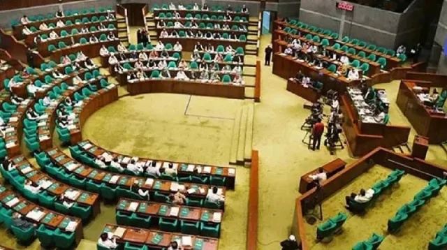 জুলাই জাতীয় সনদ বাস্তবায়ন নিয়ে সংসদে অমীমাংসিত আলোচনা