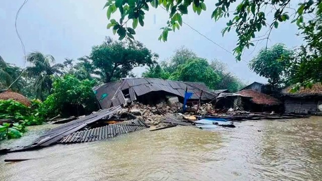 বাংলাদেশে উত্তর-পূর্ব ও দক্ষিণ-পূর্বাঞ্চলের ৫ নদীর পানি বিপৎসীমার ওপরে
