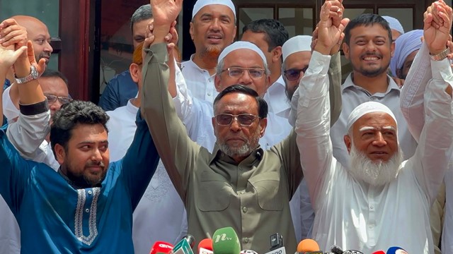 ১১-দলীয় জোটের পক্ষ থেকে রাষ্ট্রপতি নির্বাচনে অলি আহমেদকে মনোনয়ন 