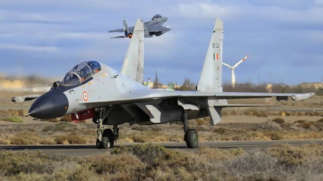 বাংলাদেশ সীমান্তের কাছে ৫টি পরিত্যক্ত বিমান ঘাঁটি পুনরুজ্জীবিত করবে ভারত