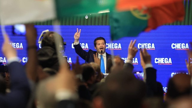 পর্তুগালে প্রেসিডেন্ট  নির্বাচন : কট্টর-ডানপন্থীদের বিজয়ের সম্ভাবনা