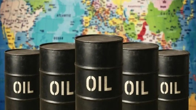 ব্যারেল প্রতি তেলের দাম ছাড়িয়ে যেতে পারে ১৫০ ডলার 