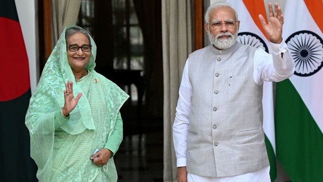 হাসিনা অনুপ্রবেশকারী নাকি শরণার্থী? মোদী সরকারকে প্রশ্ন করলেন অভিষেক ব্যানার্জী