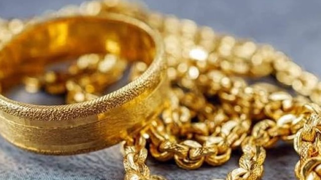 সৌদিতে প্রবেশ বা দেশত্যাগের সময় নগদ অর্থ-সামগ্রী বহনের পরিমাণ নির্ধারণ করল শুল্ক কর্তৃপক্ষ