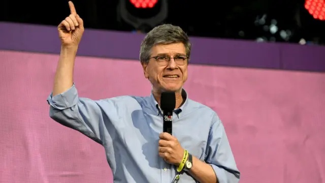 যুদ্ধ বন্ধে ৩ দেশকে এগিয়ে আসার আহ্বান জানালেন আমেরিকান শিক্ষাবিদ জেফরি