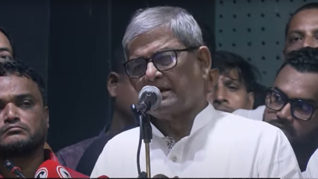 প্রয়োজনে গণতন্ত্রের জন্য আবারও রক্ত দিতে প্রস্তুত বিএনপি: ফখরুল