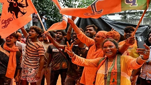ভারতের পশ্চিমবঙ্গে বাদ পড়া ভোটারের ৭০ শতাংশই মুসলিম, প্রকাশ সমীক্ষায়