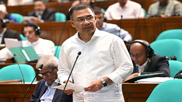 অনার্স পর্যন্ত মেয়েদের শিক্ষা অবৈতনিক করার ঘোষণা প্রধানমন্ত্রীর