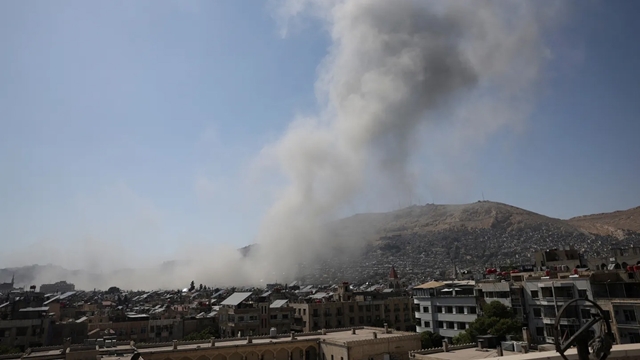 সিরিয়ায় ইসরায়েলি হামলায় ১৩ জনের প্রাণহানি