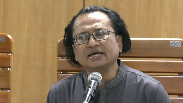 দিল্লি বিমানবন্দরের অনাকাঙ্ক্ষিত ঘটনা নিয়ে মুখ খুললেন তথ্য উপদেষ্টা